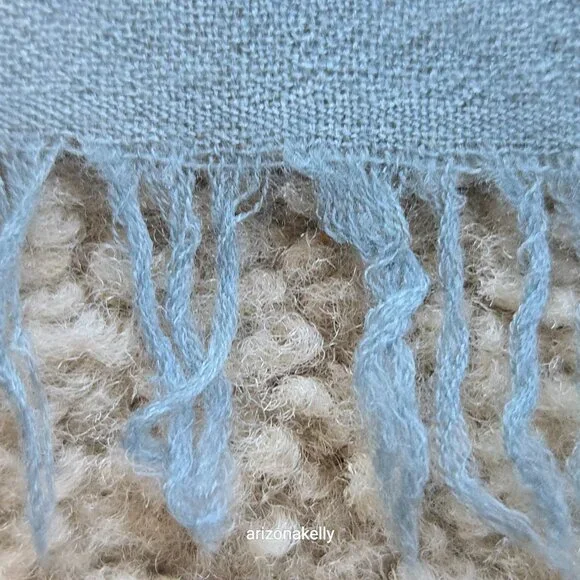 Ombre Cashmere Scarf Blue Gradient Woven - Picture 5 of 8